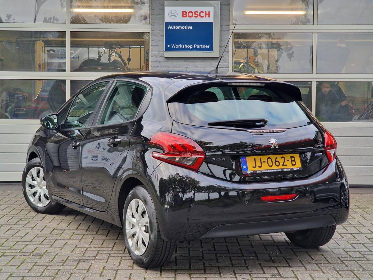 Peugeot 208 Peugeot 208 1.2 PureTech Blue Lion|Airco|Cruise|Navi|84.009KM|
