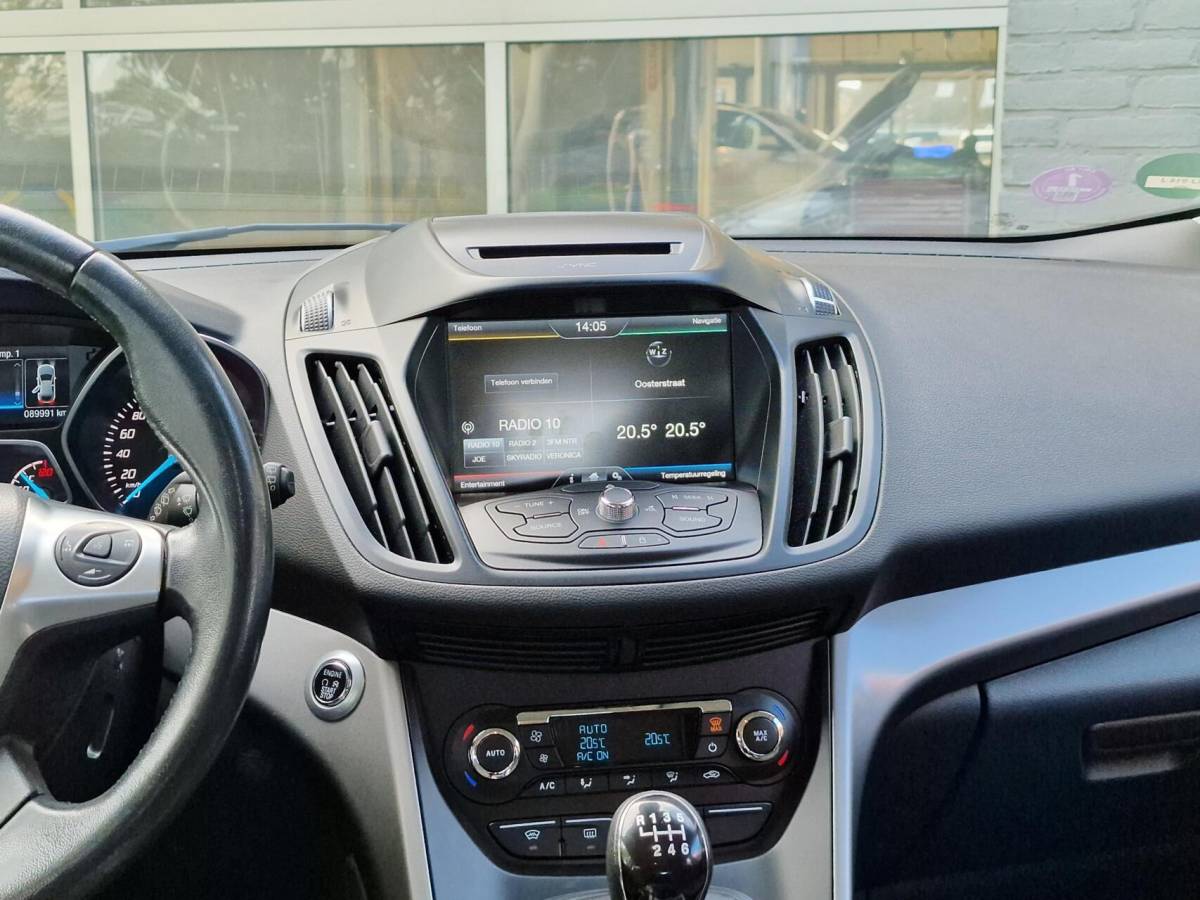 Ford Kuga Ford Kuga 1.5 Titanium|150PK|Trekhaak|Navi|Clima|PDC|Cruise|89.991KM|NL-Auto|Nieuwe dist.riem bij aflevering!|