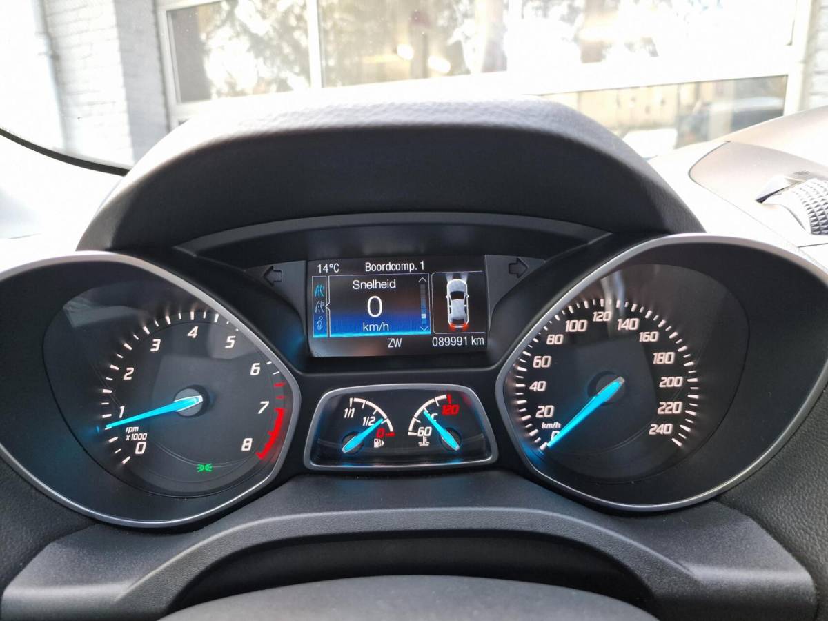 Ford Kuga Ford Kuga 1.5 Titanium|150PK|Trekhaak|Navi|Clima|PDC|Cruise|89.991KM|NL-Auto|Nieuwe dist.riem bij aflevering!|