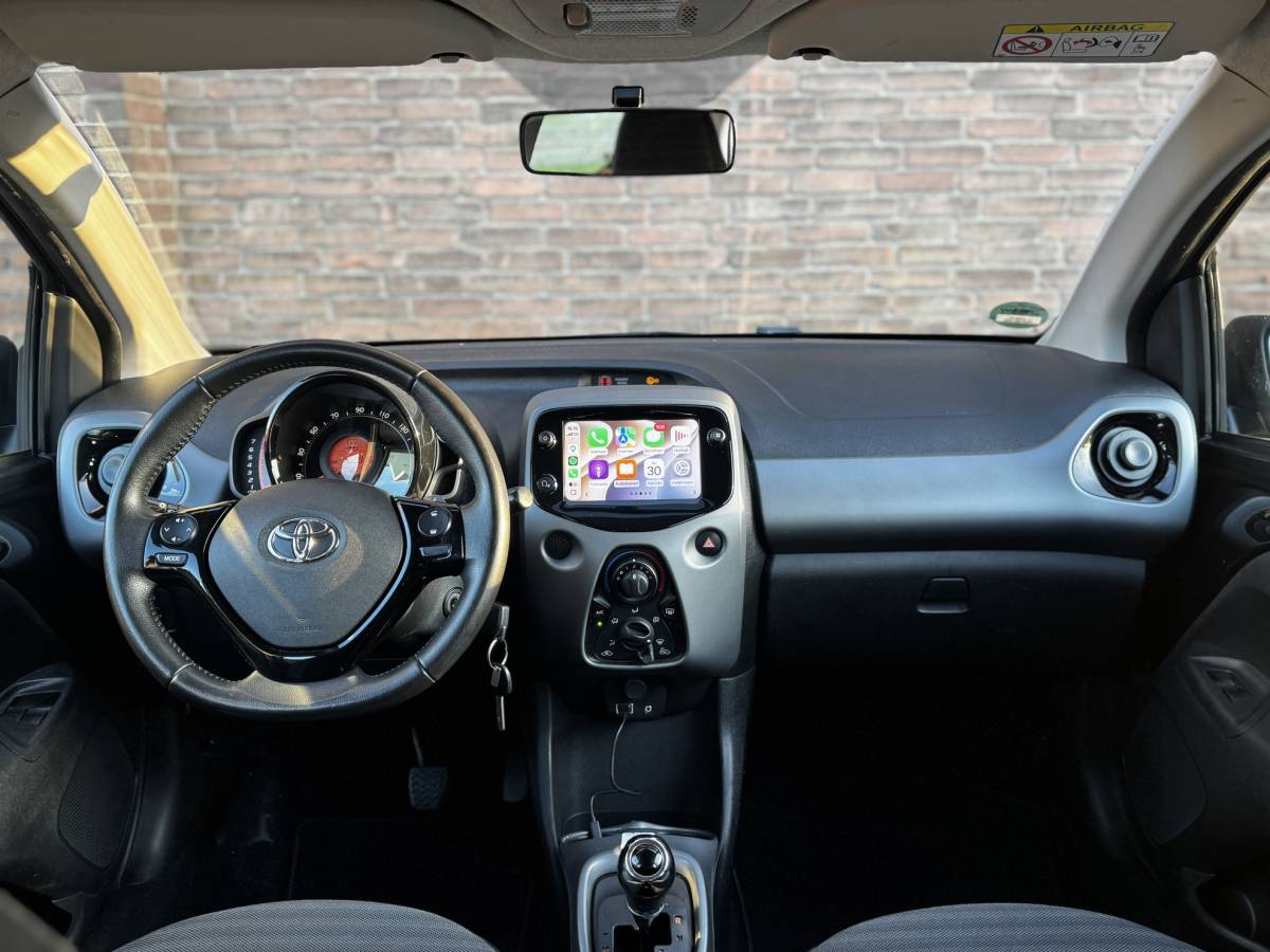 Toyota Aygo TOYOTA AYGO 1.0 VVT-i x-joy·AUT·Carplay·Camera·Airco·LM velgen