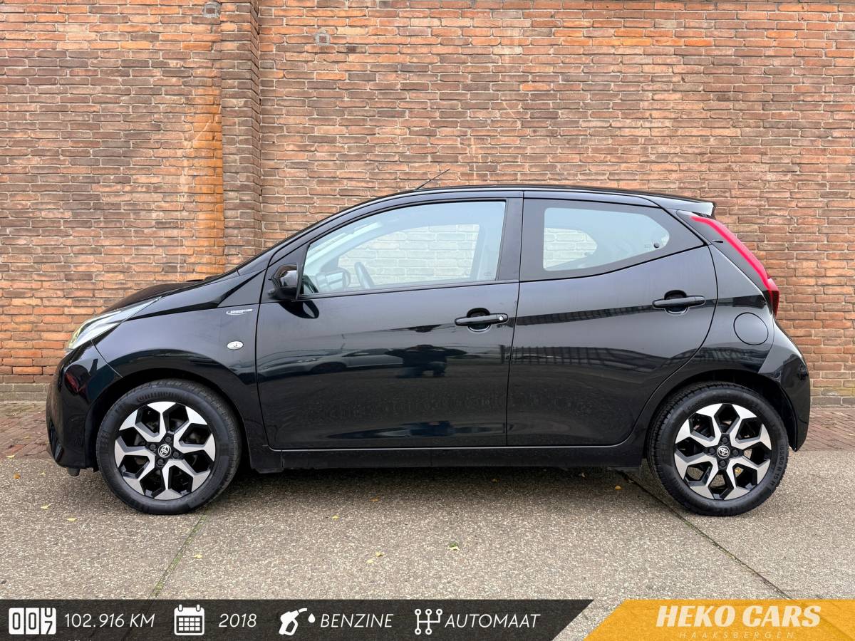 Toyota Aygo TOYOTA AYGO 1.0 VVT-i x-joy·AUT·Carplay·Camera·Airco·LM velgen