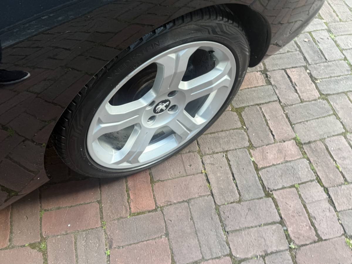 Peugeot 308 Peugeot 308 CC 1.6 Féline Bj 2011 Apk 12-2024 157pk 2e eigenaar Dealer onderhouden