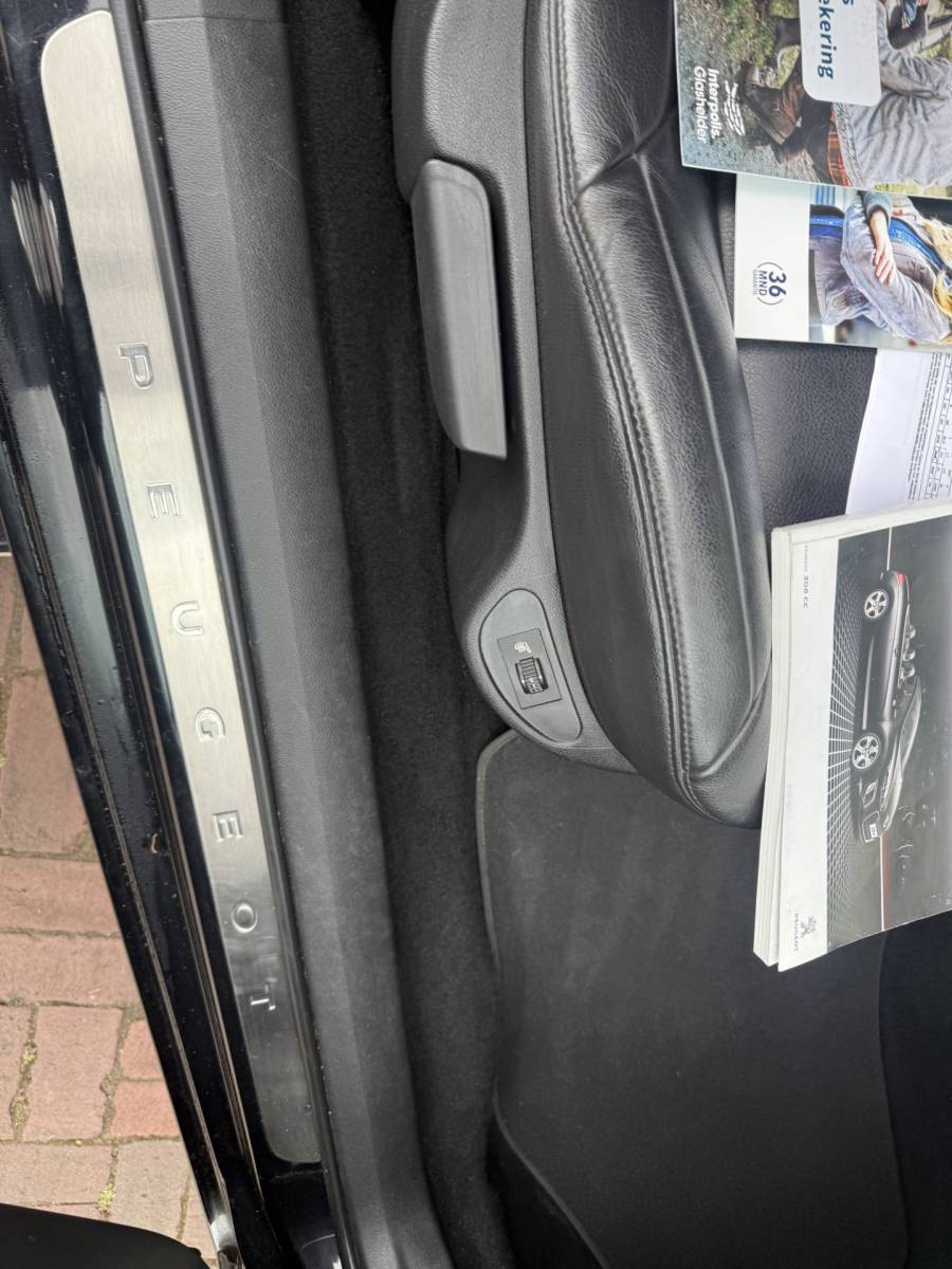 Peugeot 308 Peugeot 308 CC 1.6 Féline Bj 2011 Apk 12-2024 157pk 2e eigenaar Dealer onderhouden