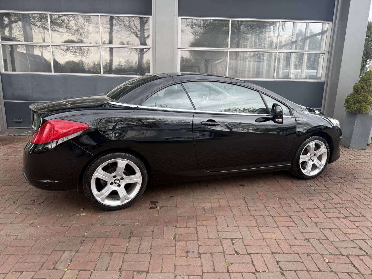 Peugeot 308 Peugeot 308 CC 1.6 Féline Bj 2011 Apk 12-2024 157pk 2e eigenaar Dealer onderhouden