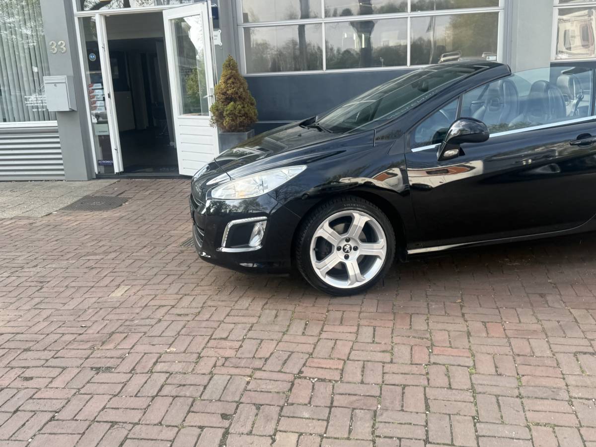 Peugeot 308 Peugeot 308 CC 1.6 Féline Bj 2011 Apk 12-2024 157pk 2e eigenaar Dealer onderhouden
