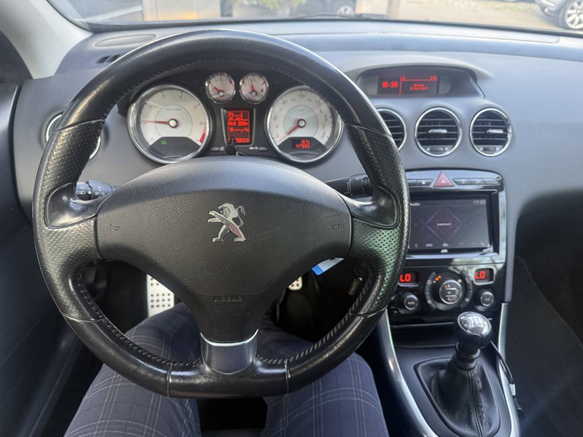 Peugeot 308 Peugeot 308 CC 1.6 Féline Bj 2011 Apk 12-2024 157pk 2e eigenaar Dealer onderhouden
