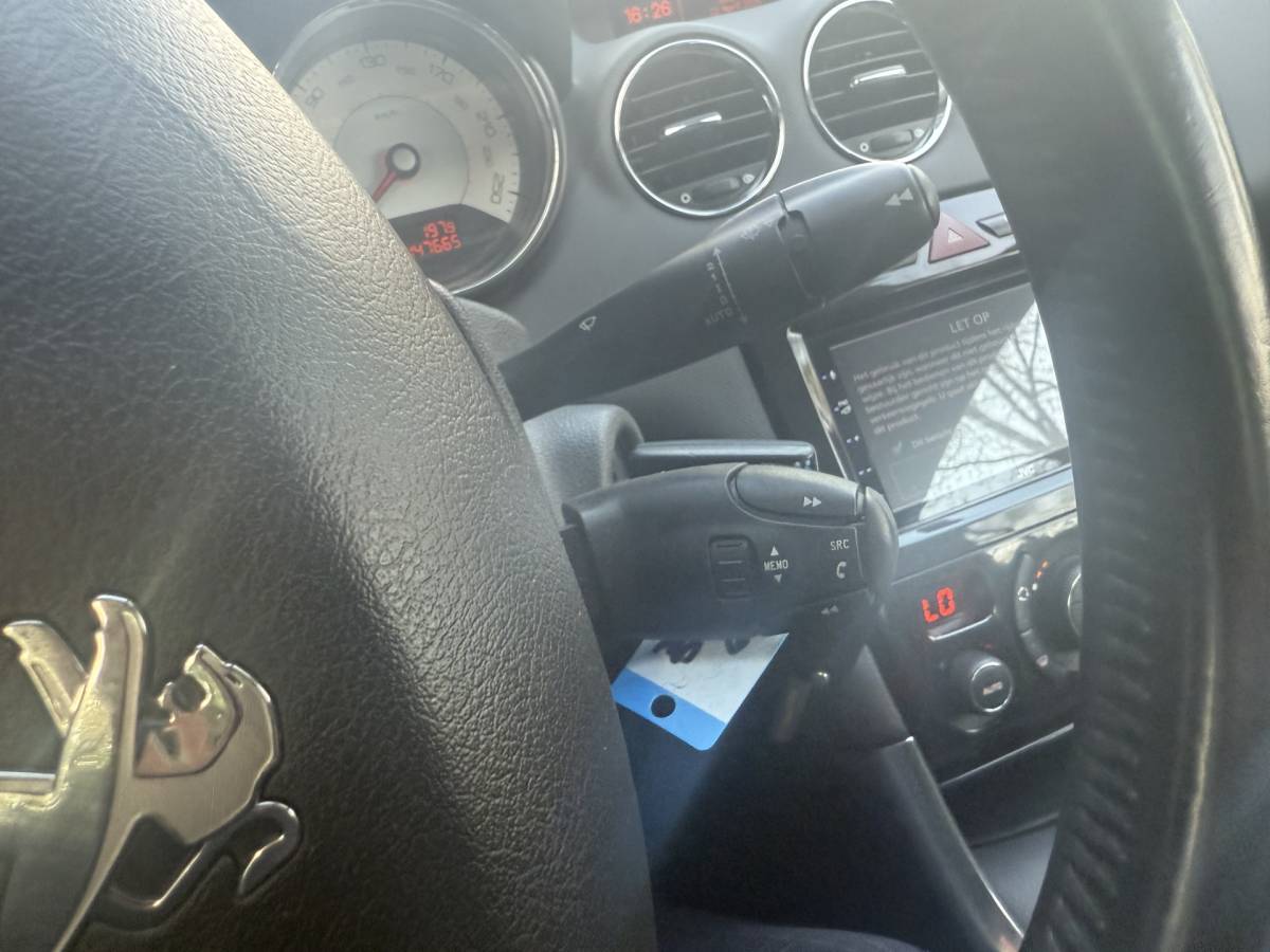 Peugeot 308 Peugeot 308 CC 1.6 Féline Bj 2011 Apk 12-2024 157pk 2e eigenaar Dealer onderhouden