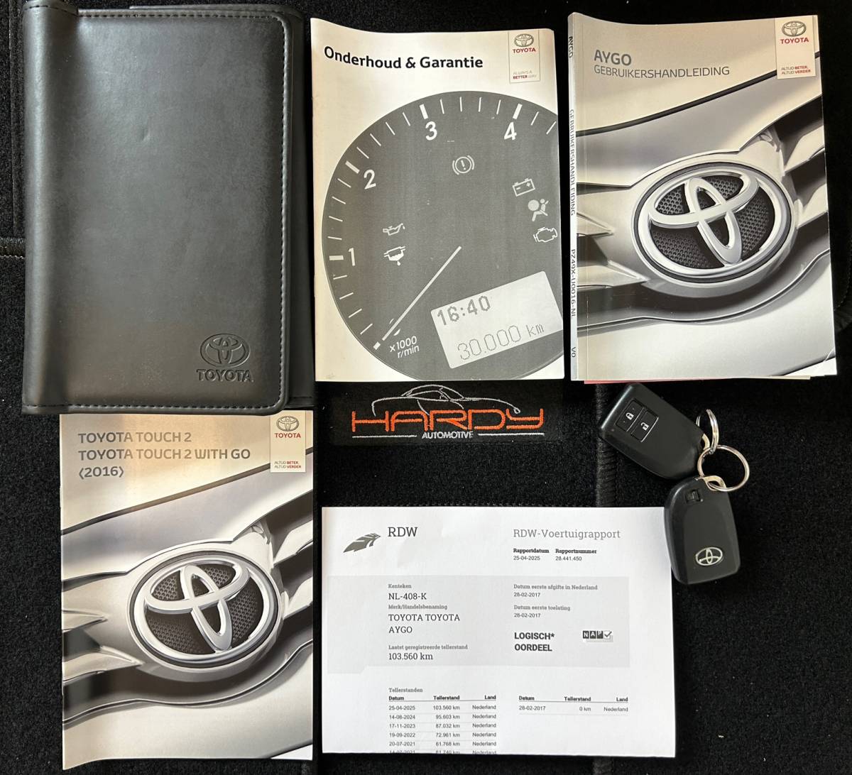 Toyota Aygo Toyota Aygo 1.0 VVT-i X-Wave Cabrio Camera Keyless NL-Auto Rijklaarprijs!