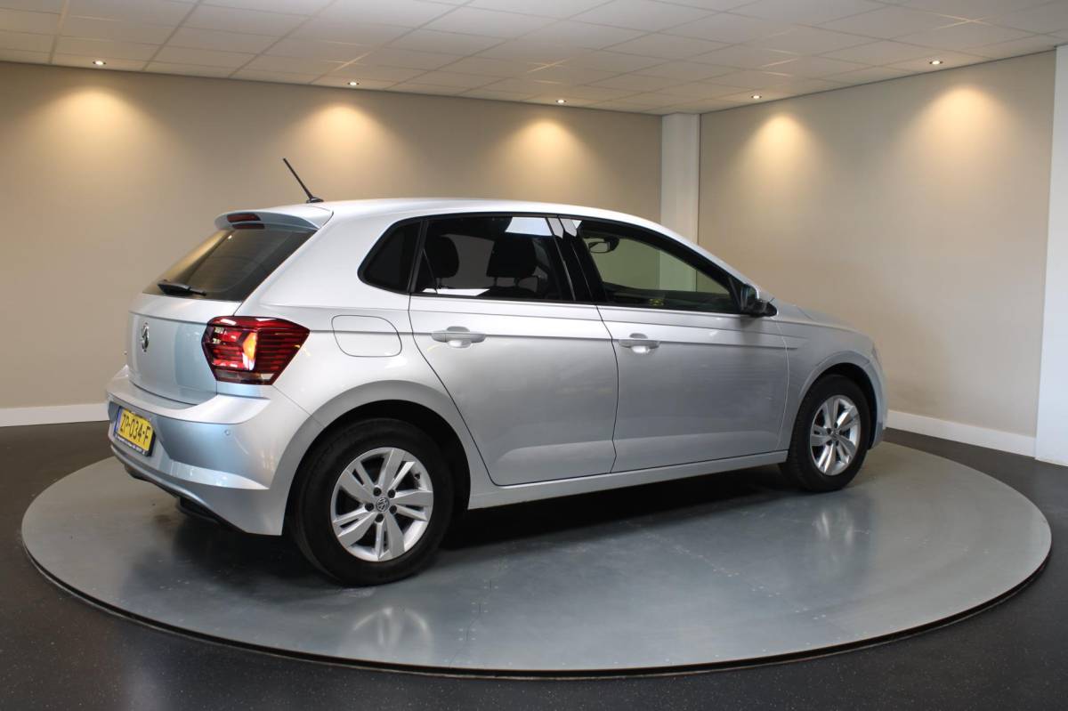 Volkswagen Polo Volkswagen Polo 1.0 TSI *Carplay* Stoelverwarming|NAP|APK 2026