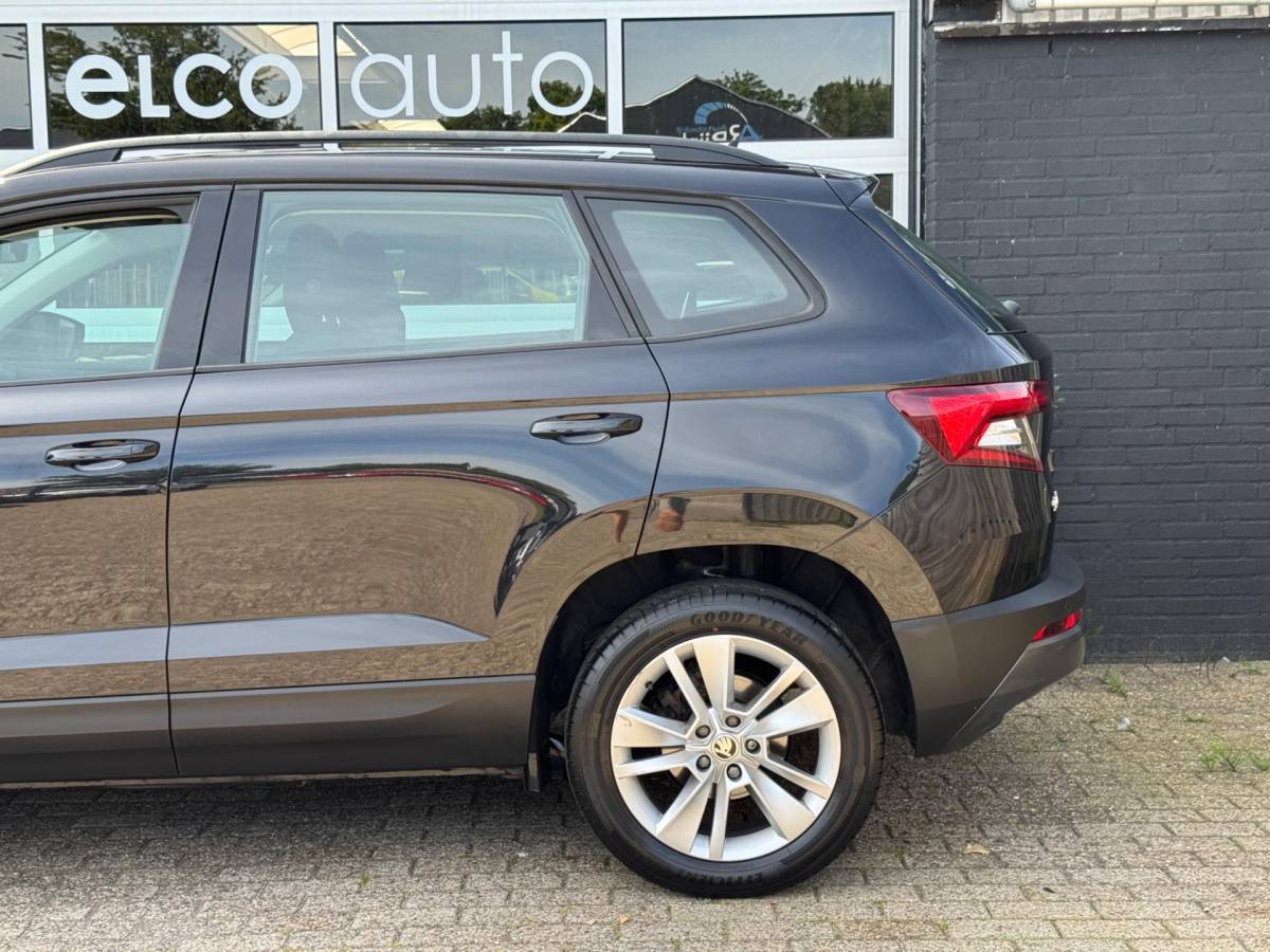 Škoda Karoq Skoda Karoq 1.5 TSI ACT Ambition Business / CarPlay