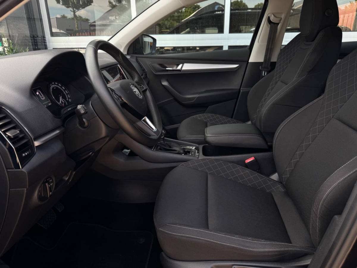 Škoda Karoq Skoda Karoq 1.5 TSI ACT Ambition Business / CarPlay