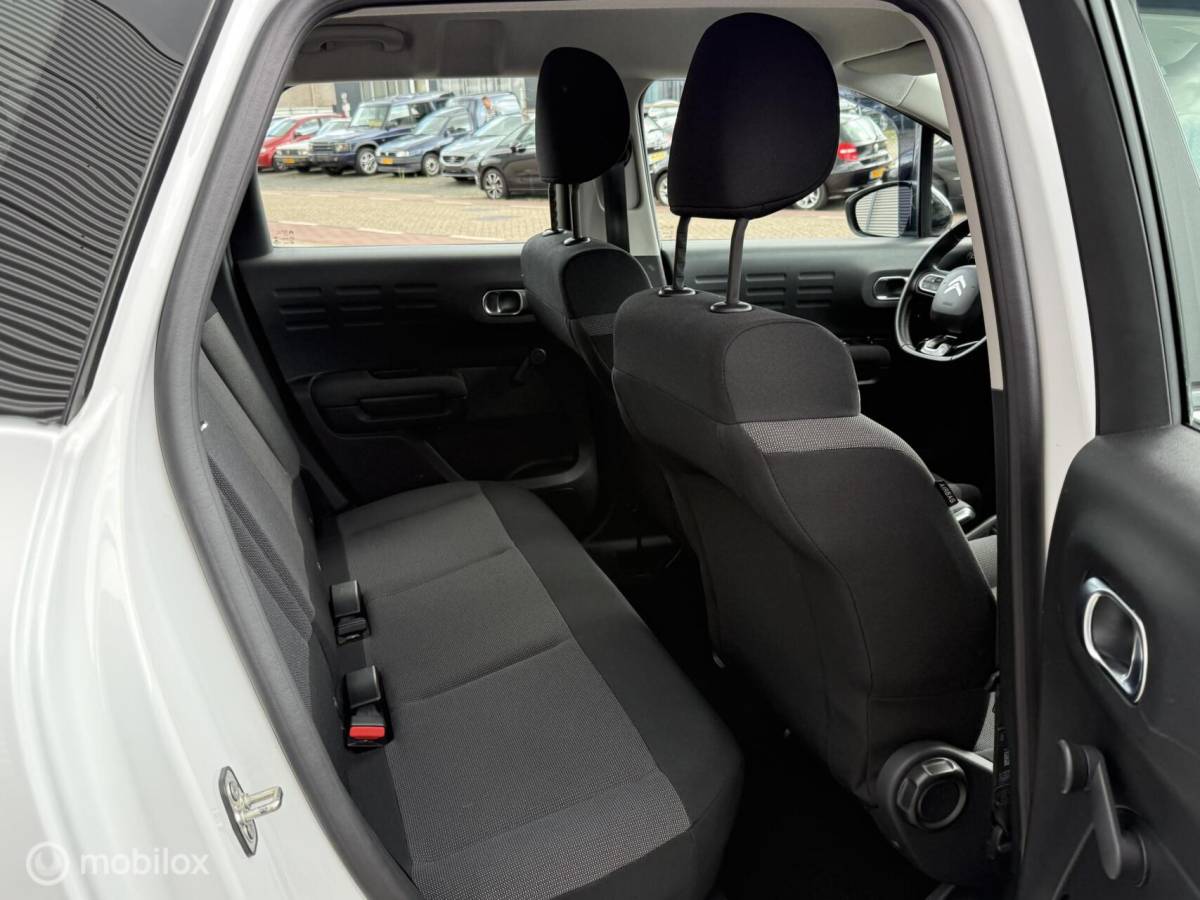 Citroën C3 Aircross Citroen C3 Aircross 1.5 BlueHDi S&S Shine AUTOMAAT EXPORT