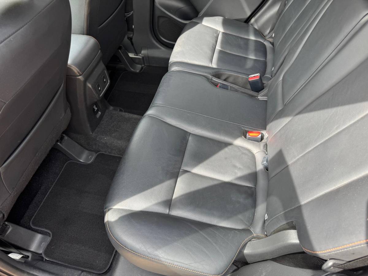 Mitsubishi Eclipse Cross Mitsubishi Eclipse Cross 1.5 DI-T 4WD Instyle | Pano | Xenon | Volleder | Navi | Camera | Trekhaak | Iso | Pdc | Climate | Cruise