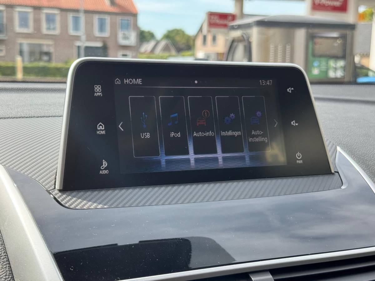Mitsubishi Eclipse Cross Mitsubishi Eclipse Cross 1.5 DI-T 4WD Instyle | Pano | Xenon | Volleder | Navi | Camera | Trekhaak | Iso | Pdc | Climate | Cruise