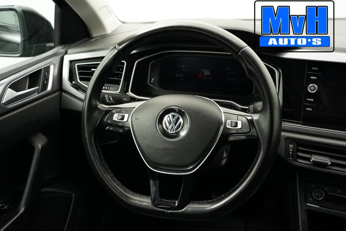 Volkswagen Polo Volkswagen Polo 1.5 TSI R-Line 150PK|VIRTUAL|PANO|DSG|LED|NAP