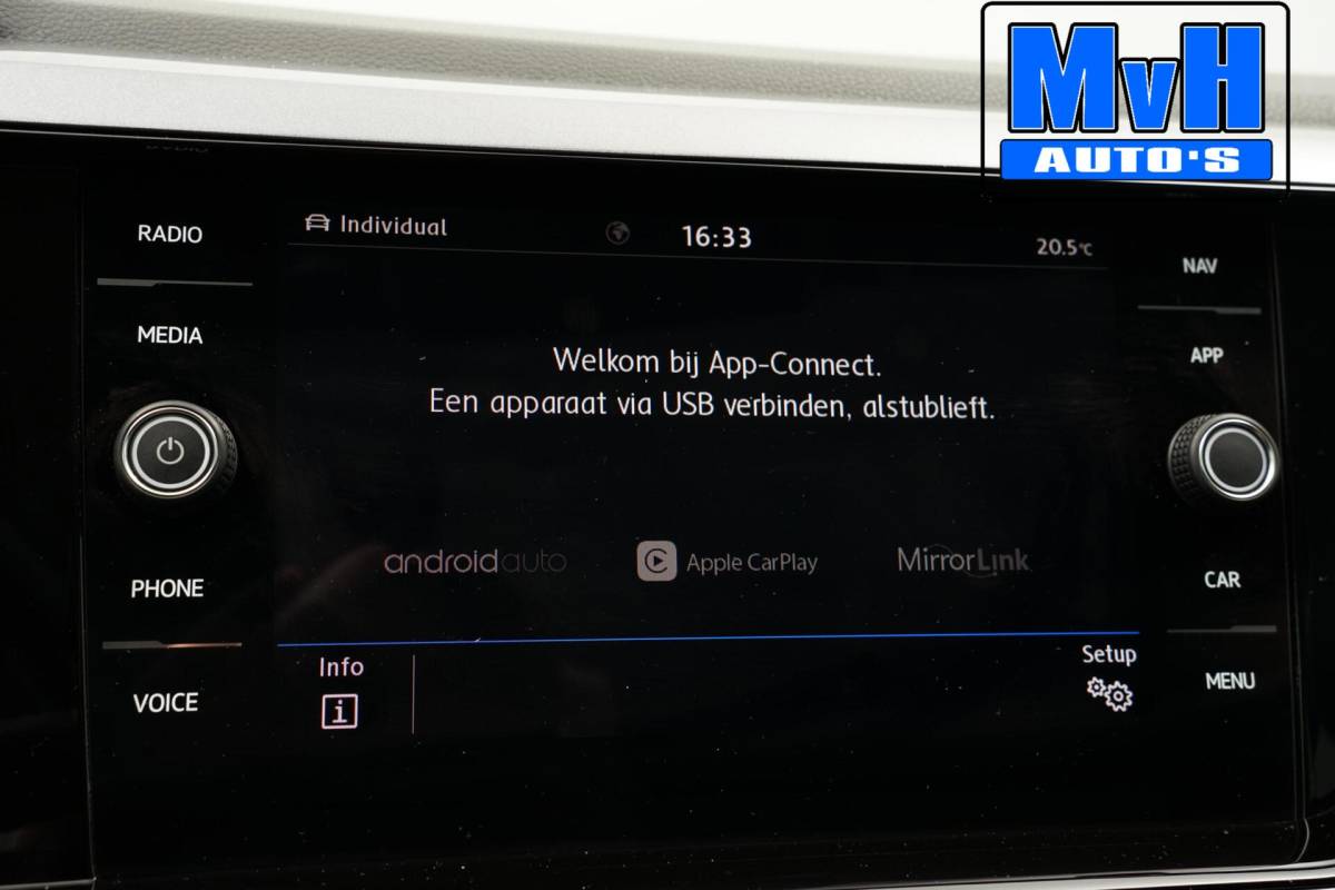 Volkswagen Polo Volkswagen Polo 1.5 TSI R-Line 150PK|VIRTUAL|PANO|DSG|LED|NAP