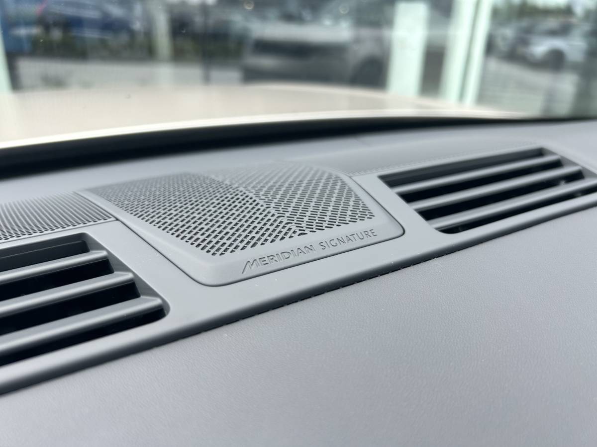 Land Rover Range Rover Land Rover Range Rover 3.0 P550e Autobiography PHEV | NIeuw – 0 km | Perlino licht leder | Satin lakafwerking | 100km actieradius |