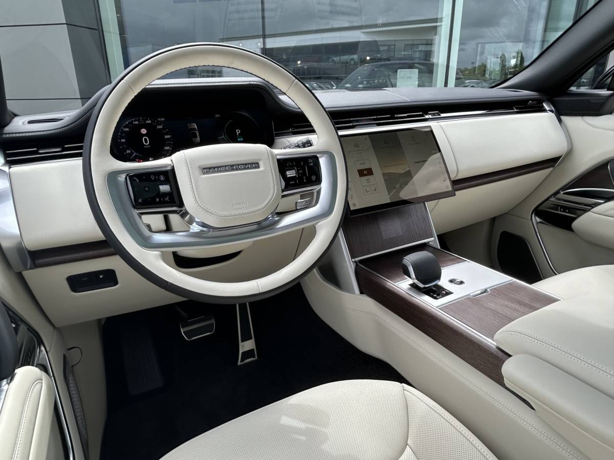 Land Rover Range Rover Land Rover Range Rover 3.0 P550e Autobiography PHEV | NIeuw – 0 km | Perlino licht leder | Satin lakafwerking | 100km actieradius |