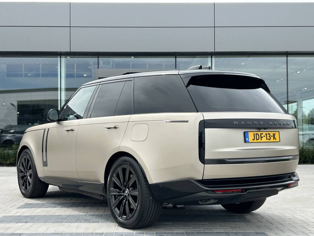 Land Rover Range Rover Land Rover Range Rover 3.0 P550e Autobiography PHEV | NIeuw – 0 km | Perlino licht leder | Satin lakafwerking | 100km actieradius |