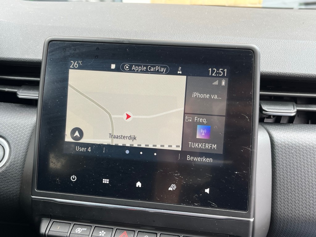 Renault Clio Renault Clio 1.0 TCE INTENS NAVI/LED/CAMERA/CARPLAY/LMV