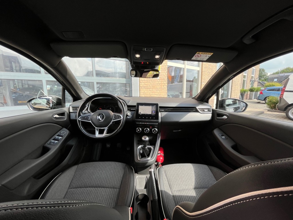 Renault Clio Renault Clio 1.0 TCE INTENS NAVI/LED/CAMERA/CARPLAY/LMV