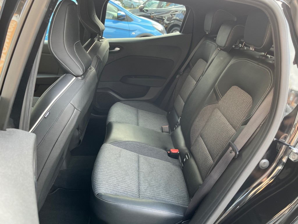 Renault Clio Renault Clio 1.0 TCE INTENS NAVI/LED/CAMERA/CARPLAY/LMV