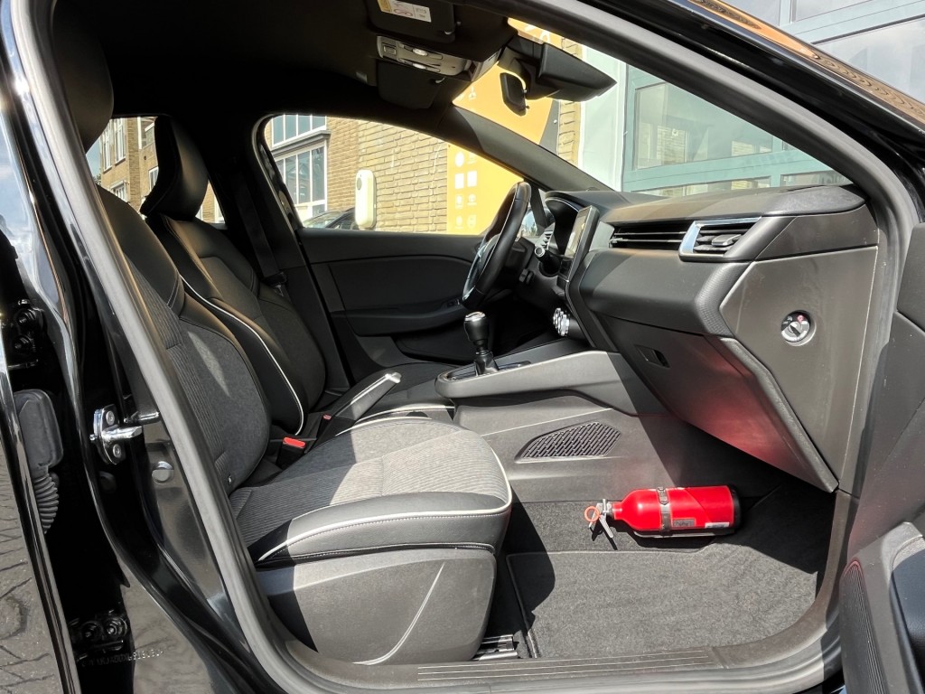 Renault Clio Renault Clio 1.0 TCE INTENS NAVI/LED/CAMERA/CARPLAY/LMV
