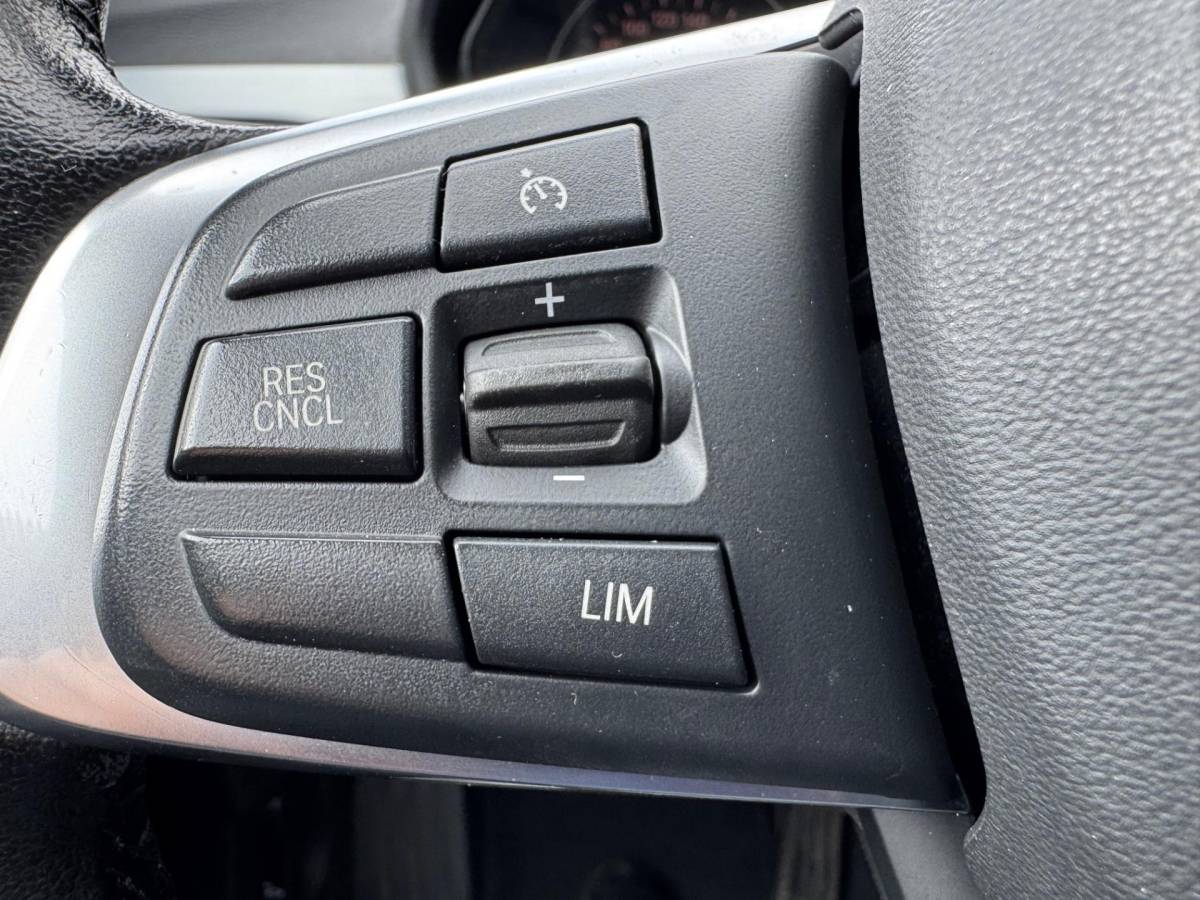 BMW X1 BMW X1 Executive | Bi-Xenon | Full-Led | Cruise | Climate | Leder | Iso | Pdc | Trekhaak | Navi
