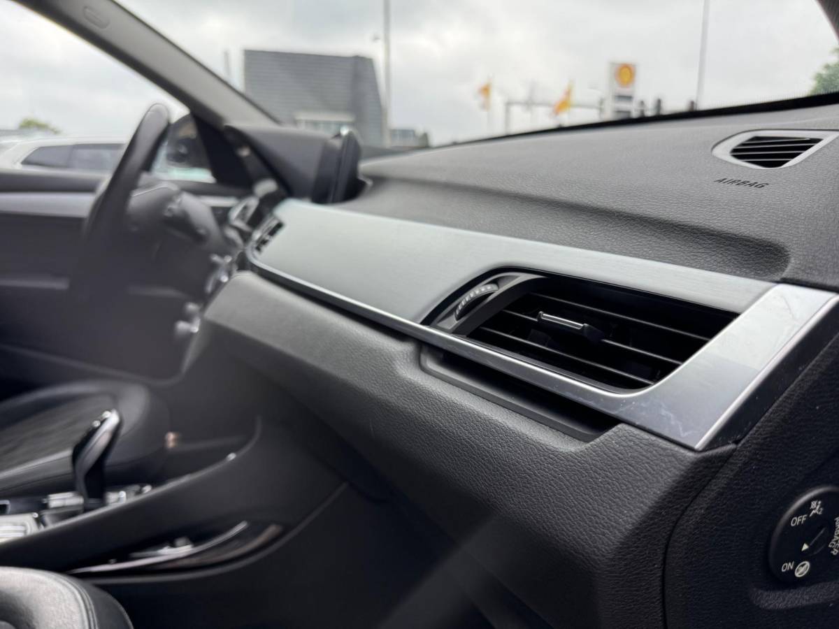 BMW X1 BMW X1 Executive | Bi-Xenon | Full-Led | Cruise | Climate | Leder | Iso | Pdc | Trekhaak | Navi