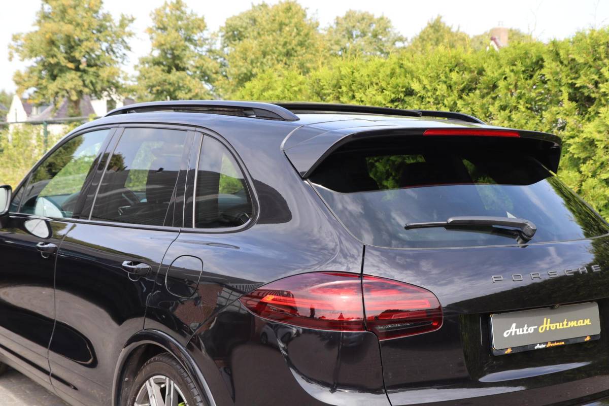 Porsche Cayenne Porsche Cayenne 3.0 S E-Hybrid Ecc|Panodak|Carplay|Nav|Led|E. Trhk|Leder|Bose|Nwe d-ketting