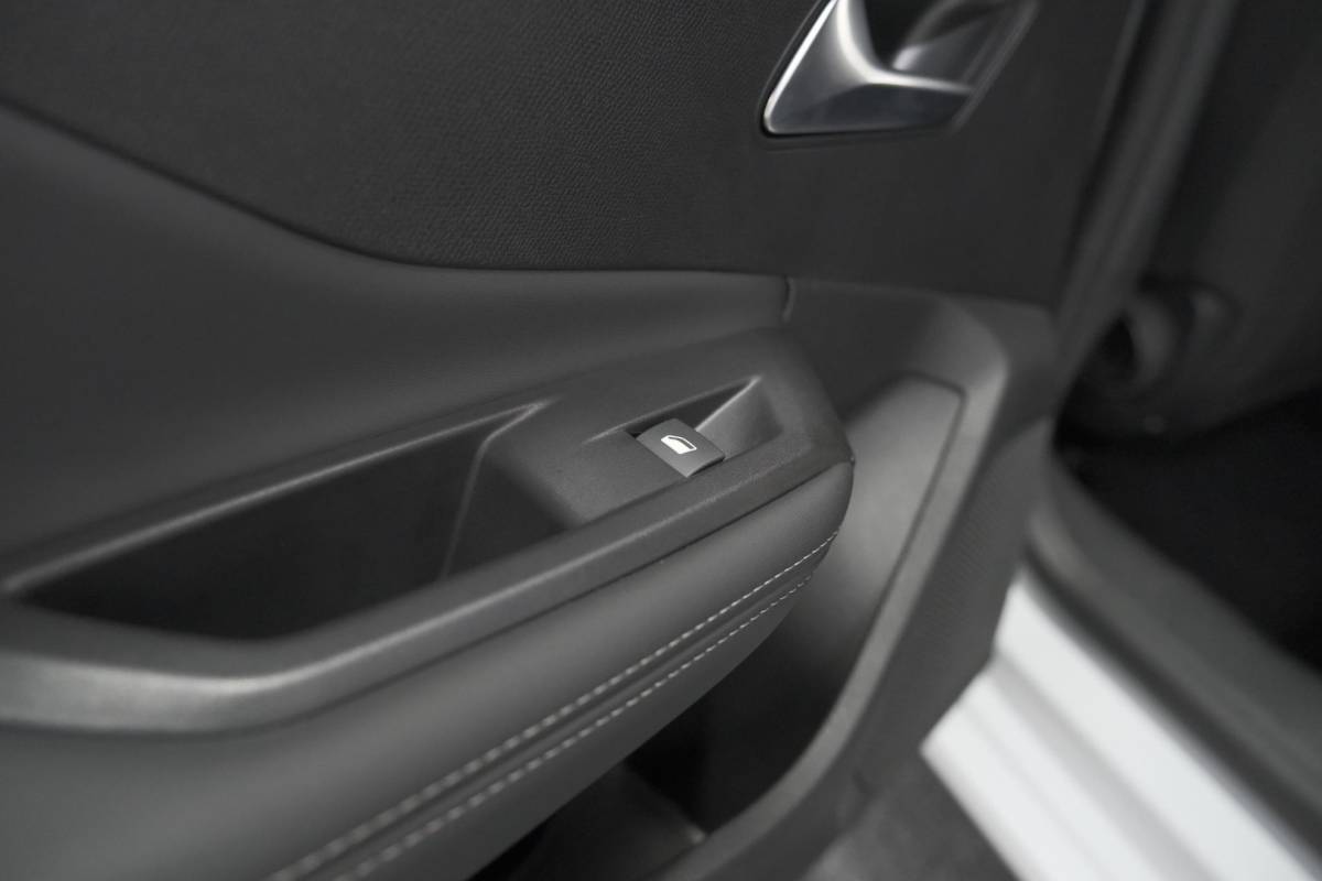 Peugeot 308 Peugeot 308 SW 1.6 Plug-in Hybrid 180 Allure | Perfecte Staat | 360 Camera | Adaptieve Cruise Control | Navigatie | Apple Carplay