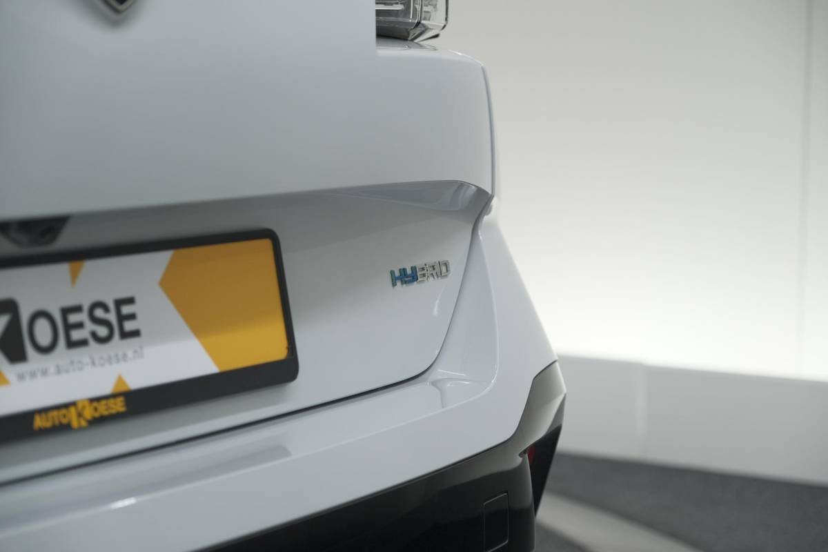 Peugeot 308 Peugeot 308 SW 1.6 Plug-in Hybrid 180 Allure | Perfecte Staat | 360 Camera | Adaptieve Cruise Control | Navigatie | Apple Carplay