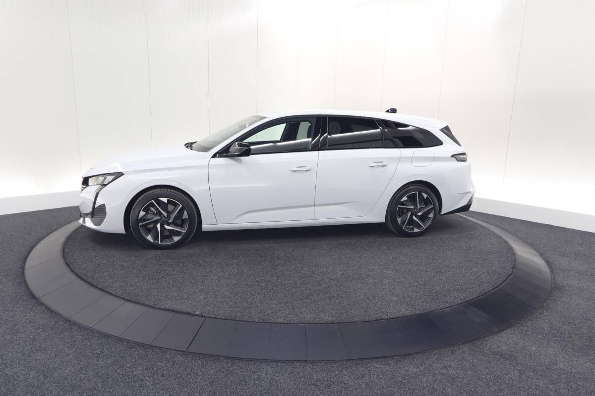 Peugeot 308 Peugeot 308 SW 1.6 Plug-in Hybrid 180 Allure | Perfecte Staat | 360 Camera | Adaptieve Cruise Control | Navigatie | Apple Carplay