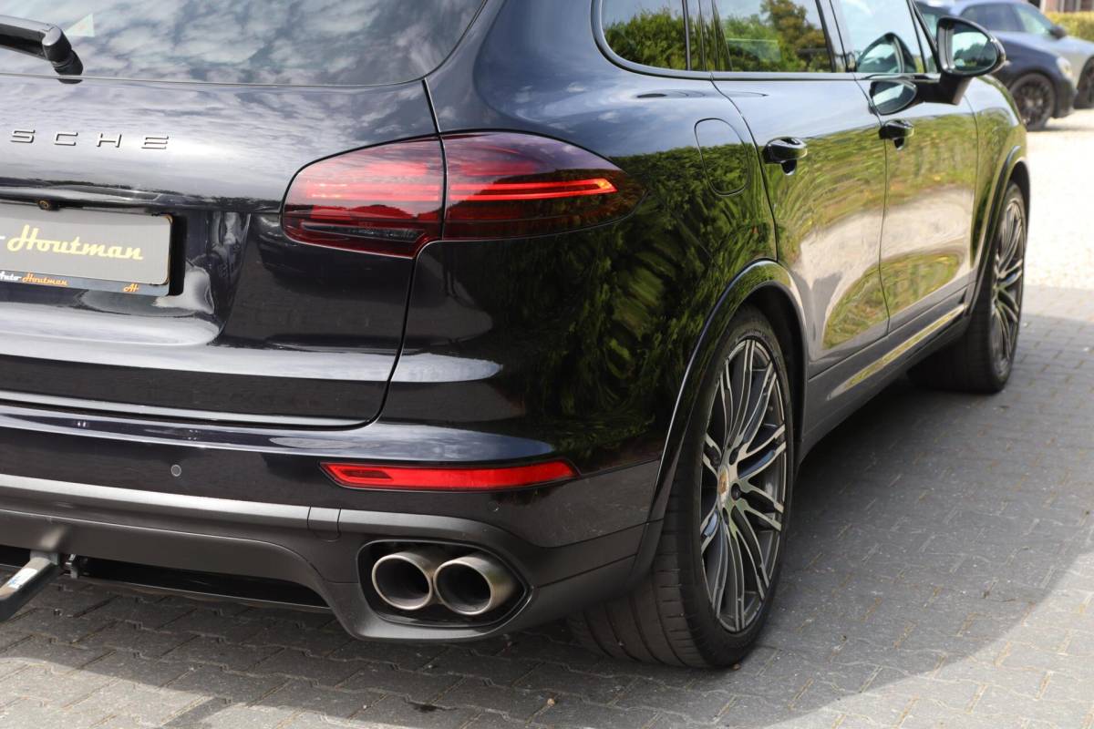 Porsche Cayenne Porsche Cayenne 3.0 S E-Hybrid Ecc|Panodak|Carplay|Nav|Led|E. Trhk|Leder|Bose|Nwe d-ketting