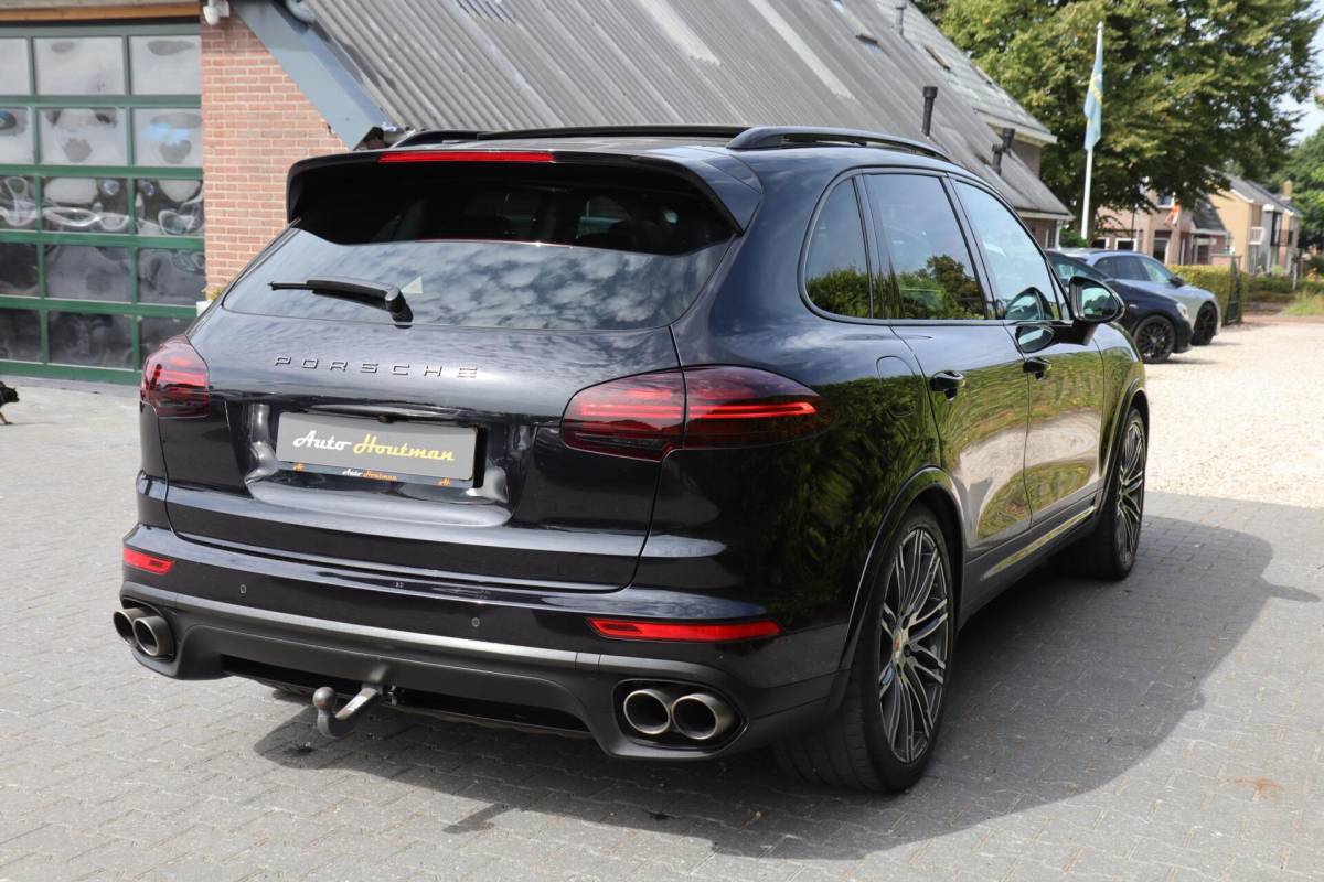 Porsche Cayenne Porsche Cayenne 3.0 S E-Hybrid Ecc|Panodak|Carplay|Nav|Led|E. Trhk|Leder|Bose|Nwe d-ketting