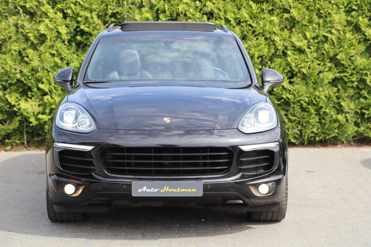 Porsche Cayenne Porsche Cayenne 3.0 S E-Hybrid Ecc|Panodak|Carplay|Nav|Led|E. Trhk|Leder|Bose|Nwe d-ketting
