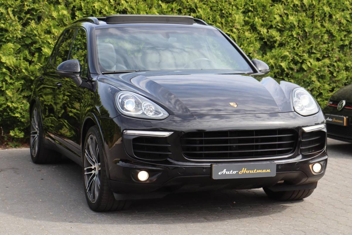 Porsche Cayenne Porsche Cayenne 3.0 S E-Hybrid Ecc|Panodak|Carplay|Nav|Led|E. Trhk|Leder|Bose|Nwe d-ketting