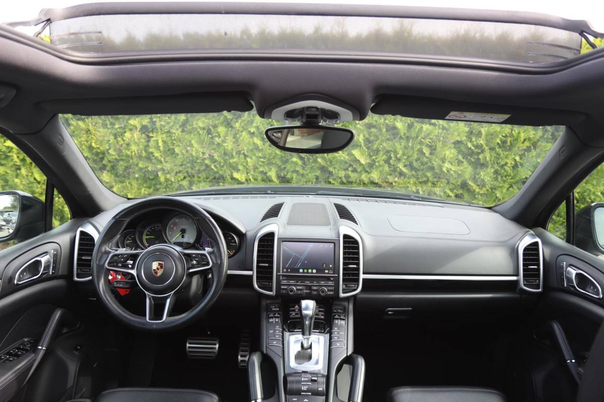 Porsche Cayenne Porsche Cayenne 3.0 S E-Hybrid Ecc|Panodak|Carplay|Nav|Led|E. Trhk|Leder|Bose|Nwe d-ketting