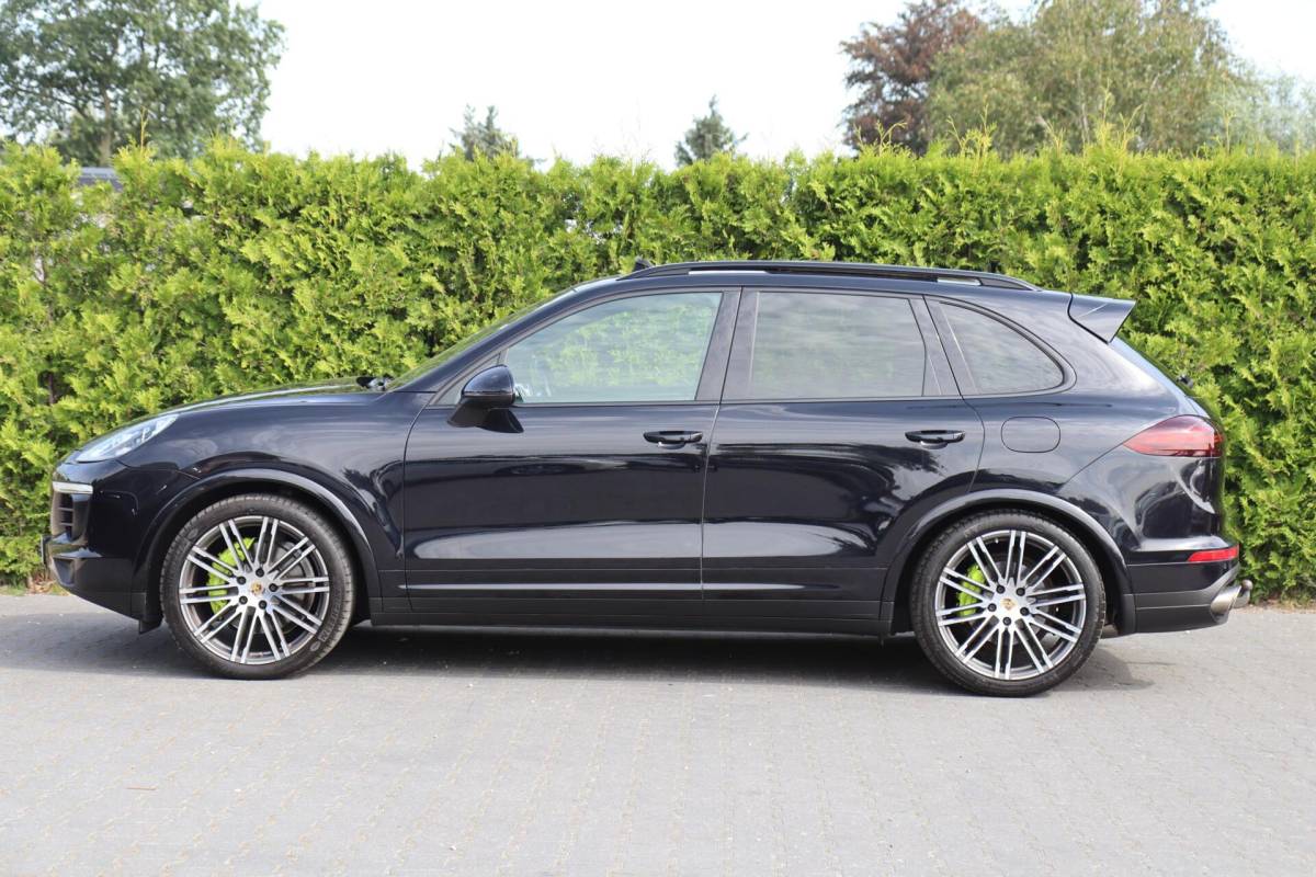 Porsche Cayenne Porsche Cayenne 3.0 S E-Hybrid Ecc|Panodak|Carplay|Nav|Led|E. Trhk|Leder|Bose|Nwe d-ketting
