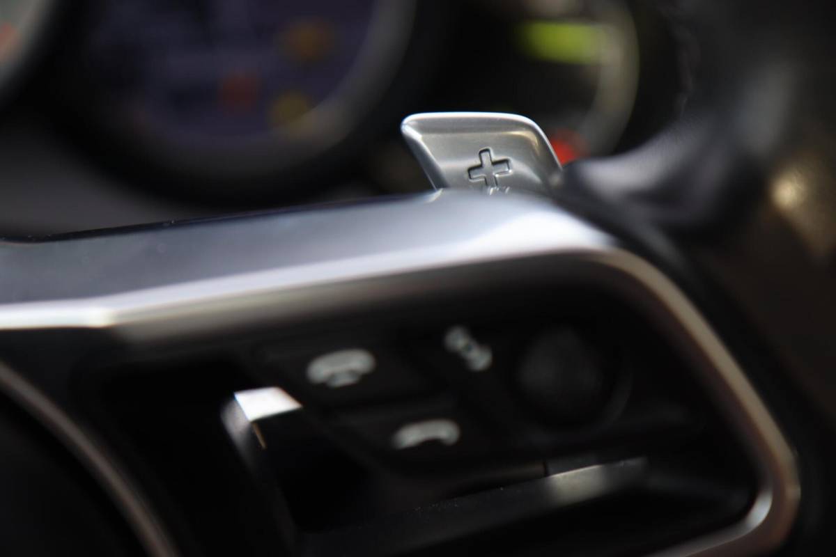 Porsche Cayenne Porsche Cayenne 3.0 S E-Hybrid Ecc|Panodak|Carplay|Nav|Led|E. Trhk|Leder|Bose|Nwe d-ketting