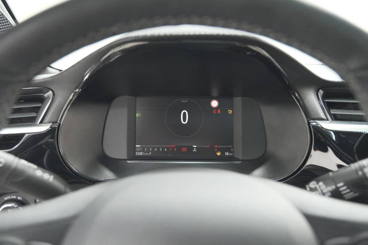 Opel Corsa Opel Corsa 1.2 Turbo 100 Ultimate | Panoramadak | Camera | Dodehoekdetectie | Apple Carplay