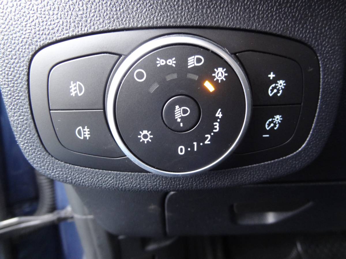 Ford Fiesta Ford Fiesta 1.0 EcoBoost Titanium | NL-AUTO | TREKHAAK | CRUISE | LMV | ECC | NAVI | CAMERA
