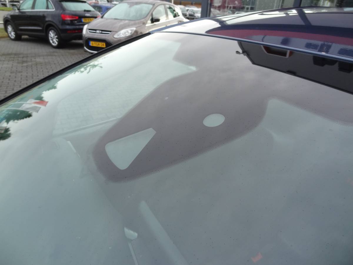 Ford Fiesta Ford Fiesta 1.0 EcoBoost Titanium | NL-AUTO | TREKHAAK | CRUISE | LMV | ECC | NAVI | CAMERA