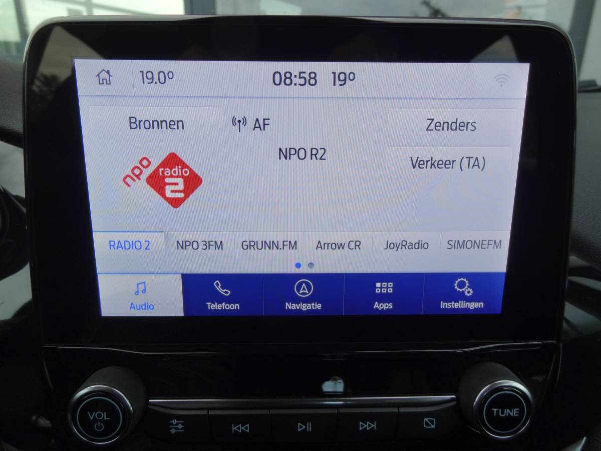 Ford Fiesta Ford Fiesta 1.0 EcoBoost Titanium | NL-AUTO | TREKHAAK | CRUISE | LMV | ECC | NAVI | CAMERA