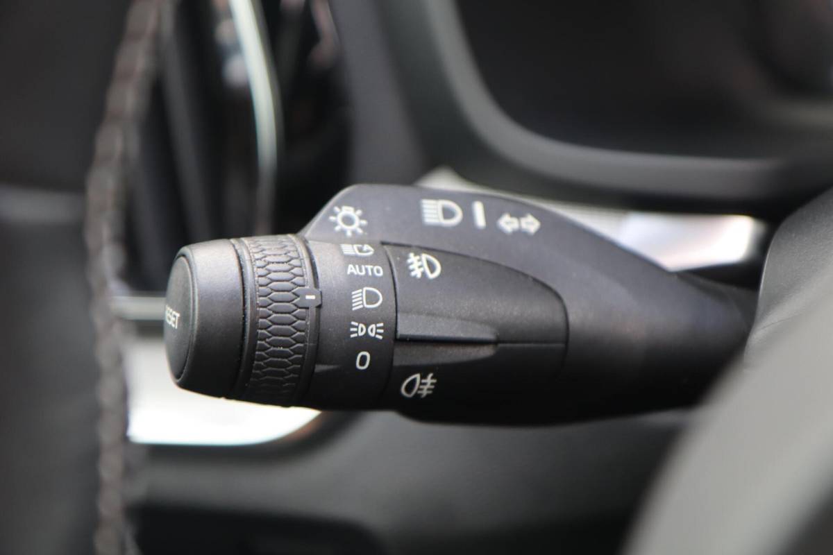 Volvo S60 Volvo S60 2.0 T4 R-Design A. Cruise|Leder|Panodak|Led|Camera|Stoelverw.|Trhk