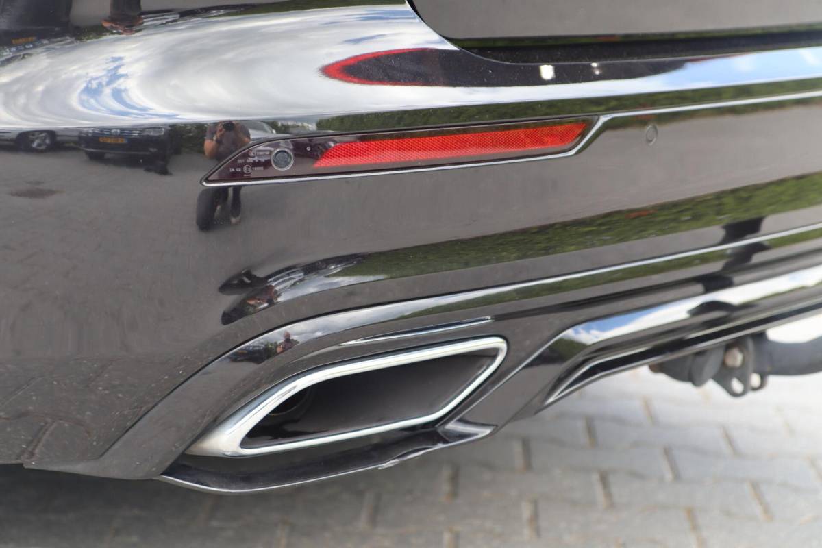 Volvo S60 Volvo S60 2.0 T4 R-Design A. Cruise|Leder|Panodak|Led|Camera|Stoelverw.|Trhk