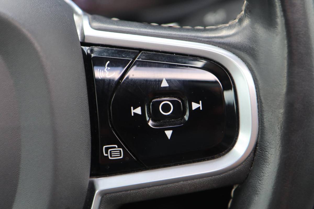 Volvo S60 Volvo S60 2.0 T4 R-Design A. Cruise|Leder|Panodak|Led|Nav|Camera|Stoelverw.|Trhk