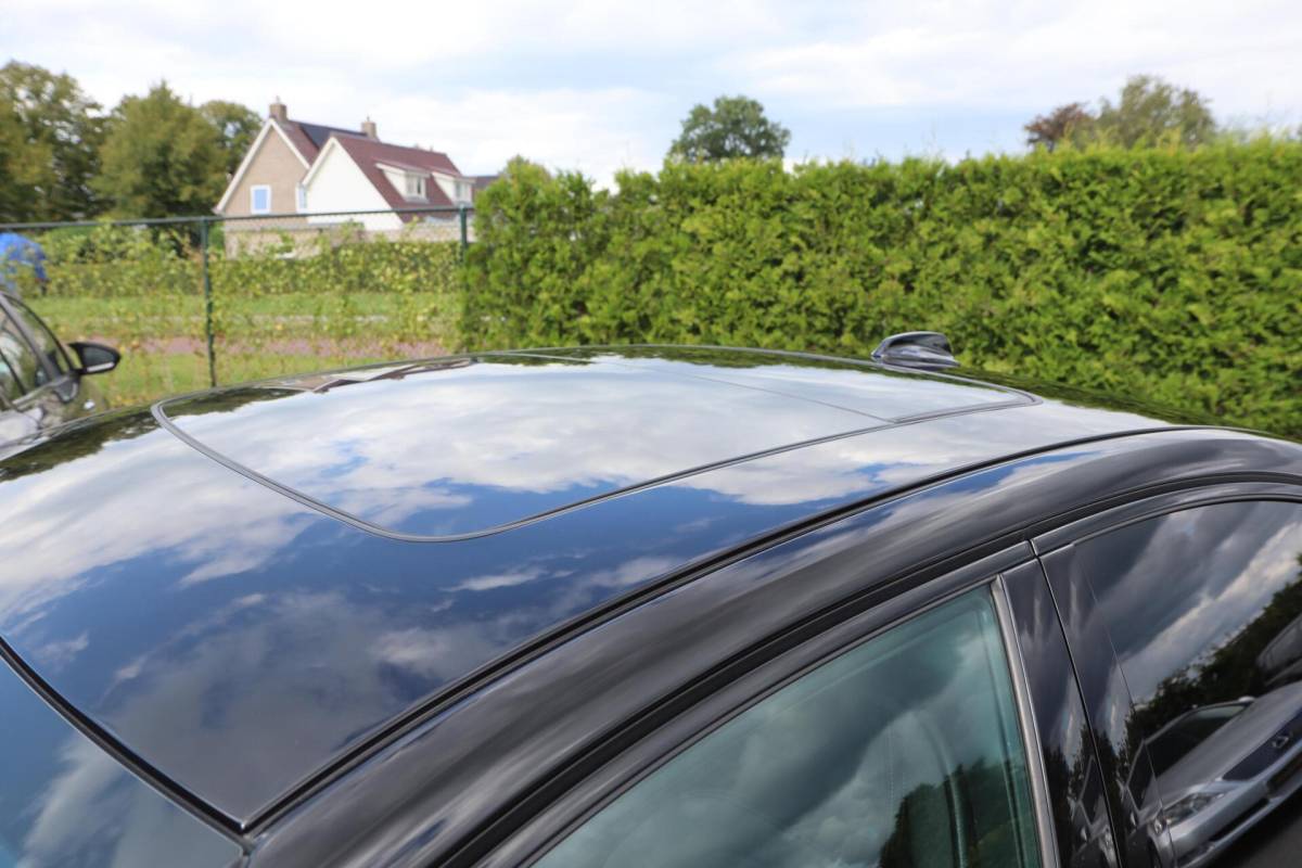 Volvo S60 Volvo S60 2.0 T4 R-Design A. Cruise|Leder|Panodak|Led|Nav|Camera|Stoelverw.|Trhk