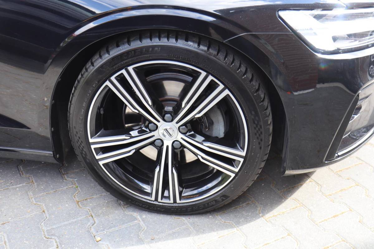 Volvo S60 Volvo S60 2.0 T4 R-Design A. Cruise|Leder|Panodak|Led|Nav|Camera|Stoelverw.|Trhk