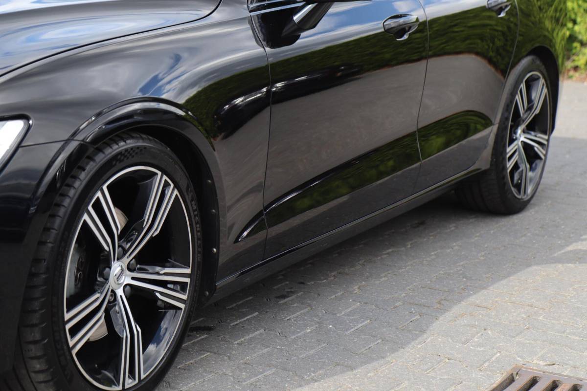 Volvo S60 Volvo S60 2.0 T4 R-Design A. Cruise|Leder|Panodak|Led|Nav|Camera|Stoelverw.|Trhk